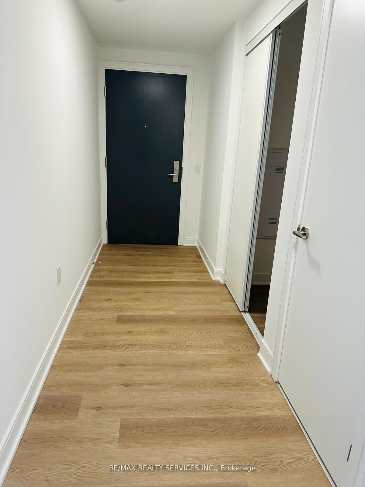 86 Dundas Street E, Unit 409 - Photo 11