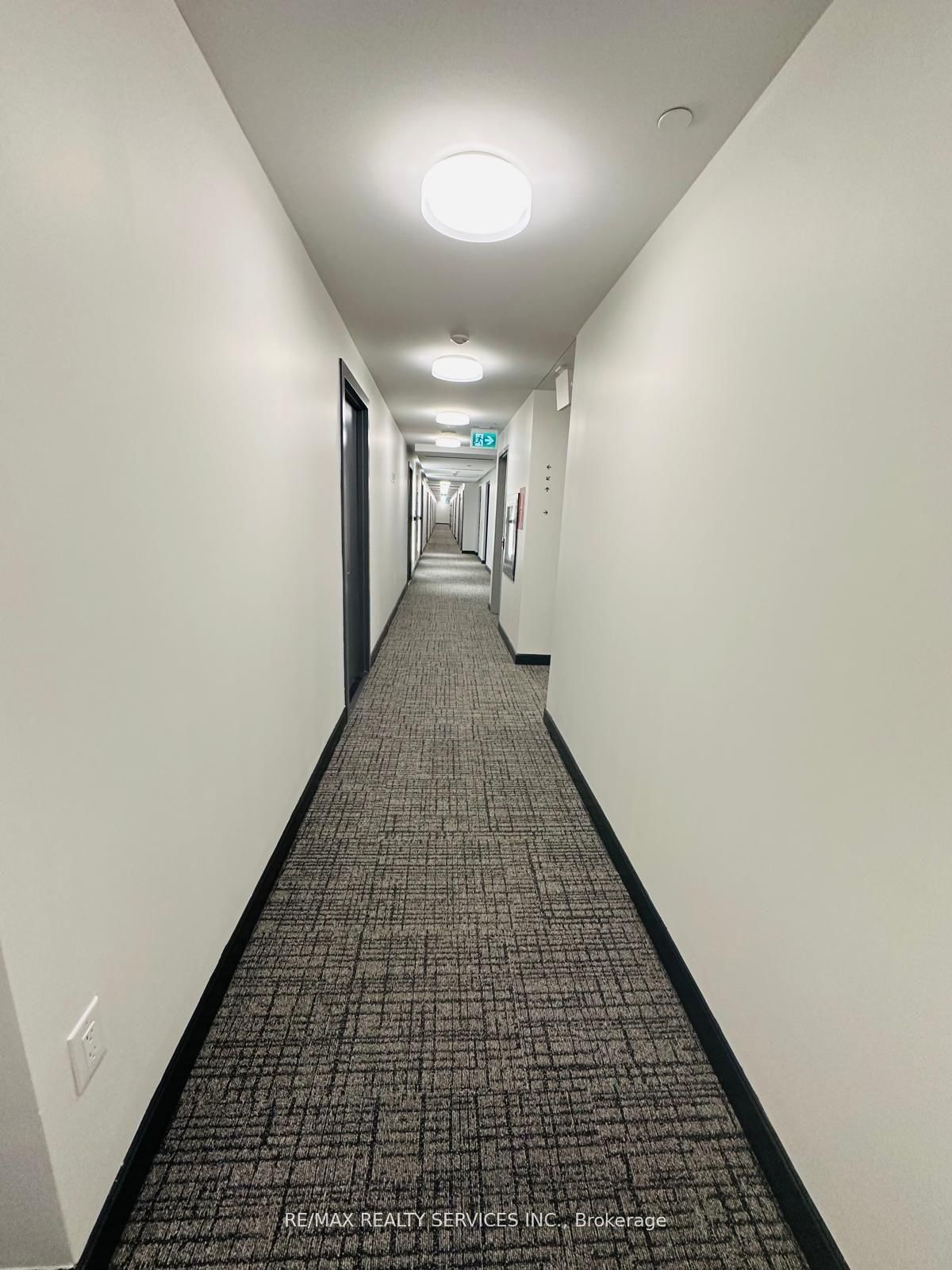 86 Dundas Street E, Unit 409 - Photo 4