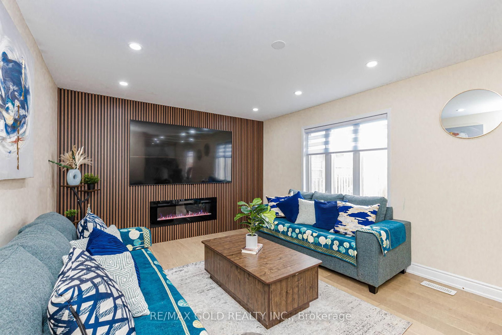 Detached House for sale at 23 Wild Indigo Crescent, Brampton, Ontario, L6R 2J9 - Sandringham-Wellington - MLS: W13004840