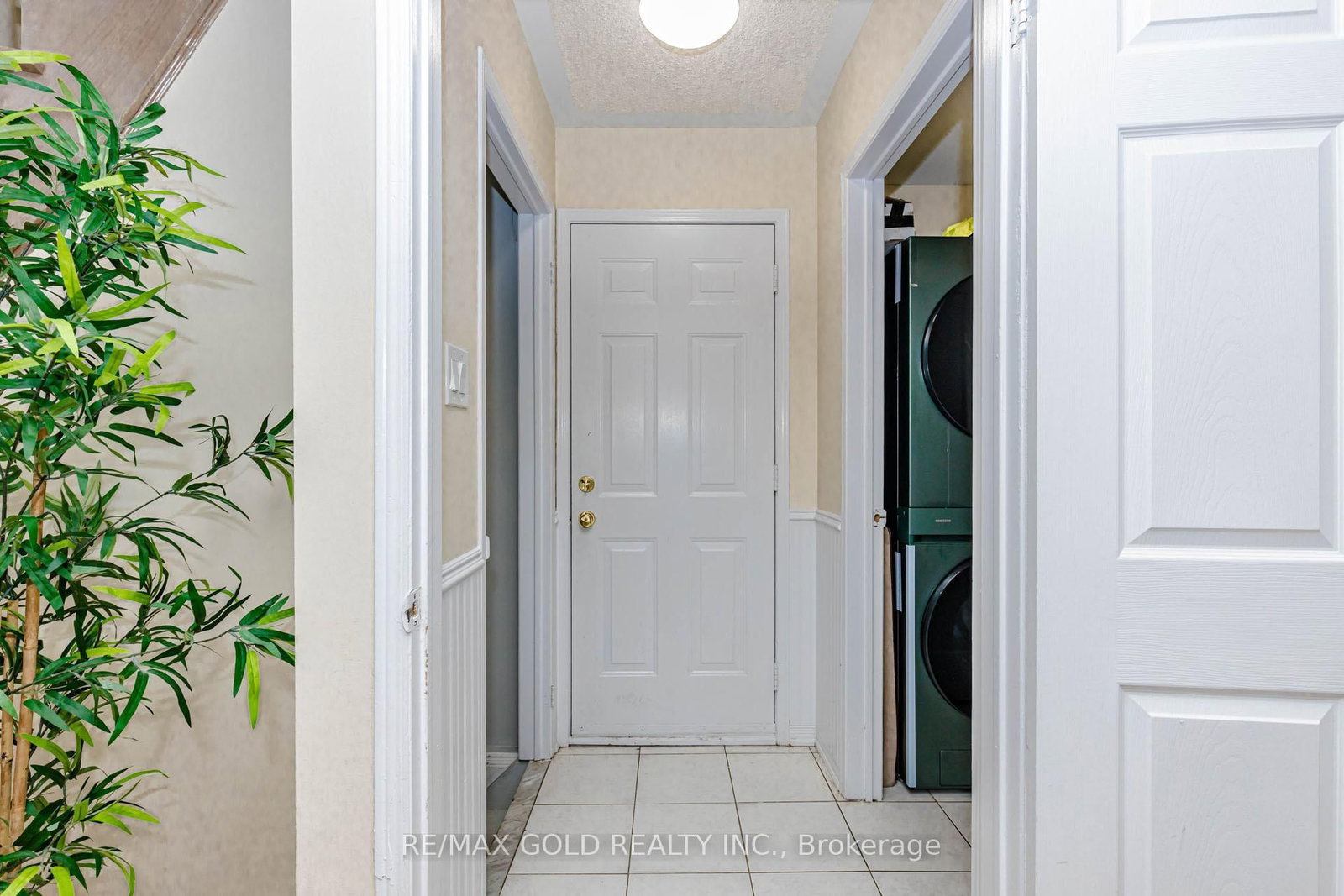 Detached House for sale at 23 Wild Indigo Crescent, Brampton, Ontario, L6R 2J9 - Sandringham-Wellington - MLS: W13004840