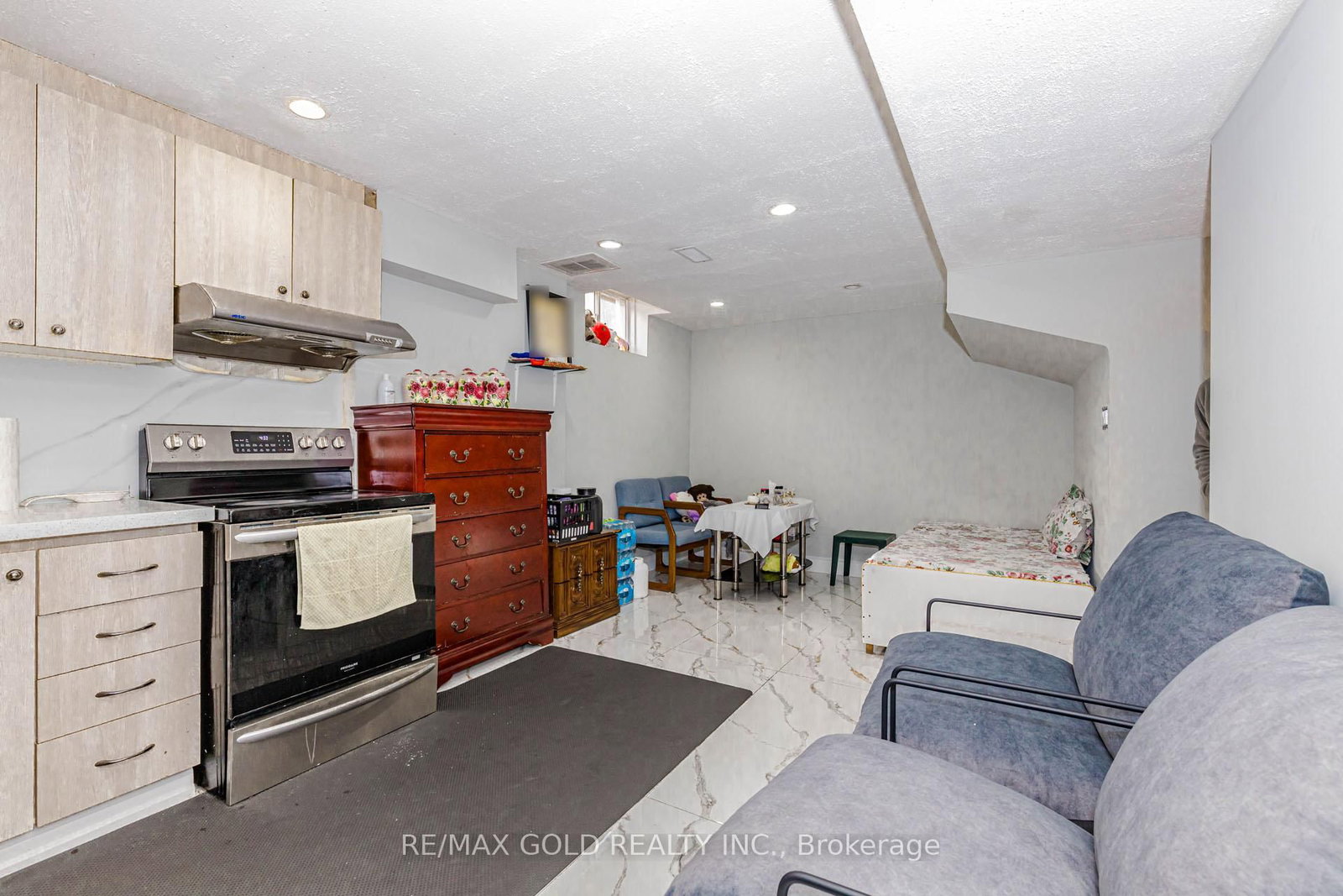 Detached House for sale at 23 Wild Indigo Crescent, Brampton, Ontario, L6R 2J9 - Sandringham-Wellington - MLS: W13004840