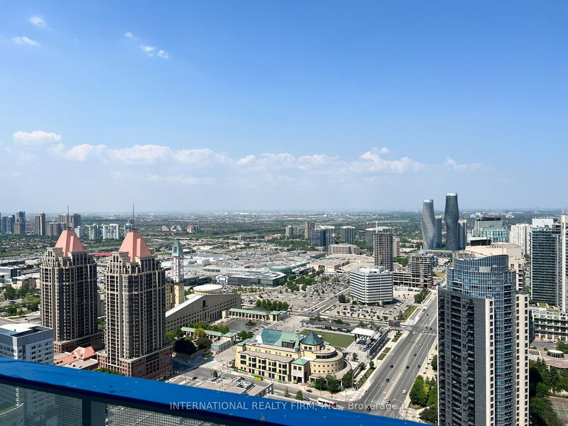 3900 Confederation Pkwy #4002, Mississauga, Ontario