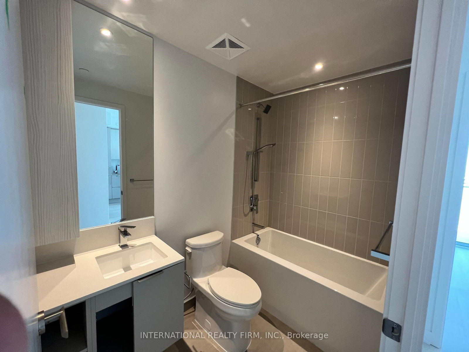 3900 Confederation Parkway, Unit 4002 - Photo 8