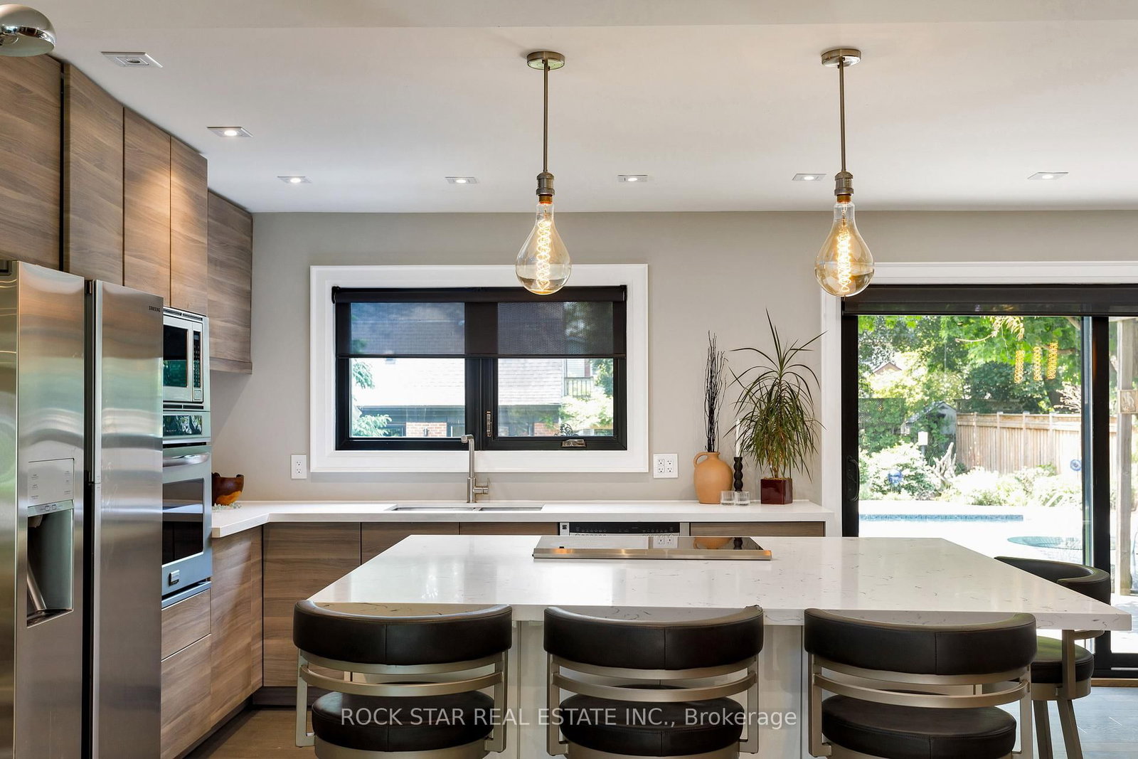 946 Glenwood Avenue - Photo 11