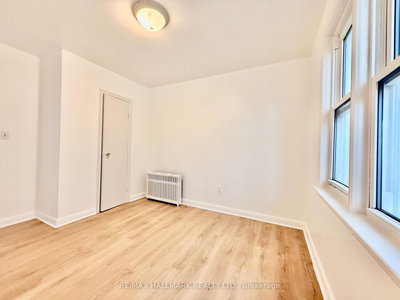 Upper-314 Browns Line, Toronto, Ontario image-0-4