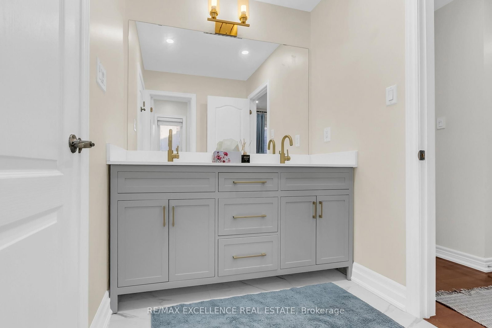 Detached House for sale at 40 Imperial Lakes Drive, Brampton, Ontario, L6P 2V3 - Bram East - MLS: W13005202