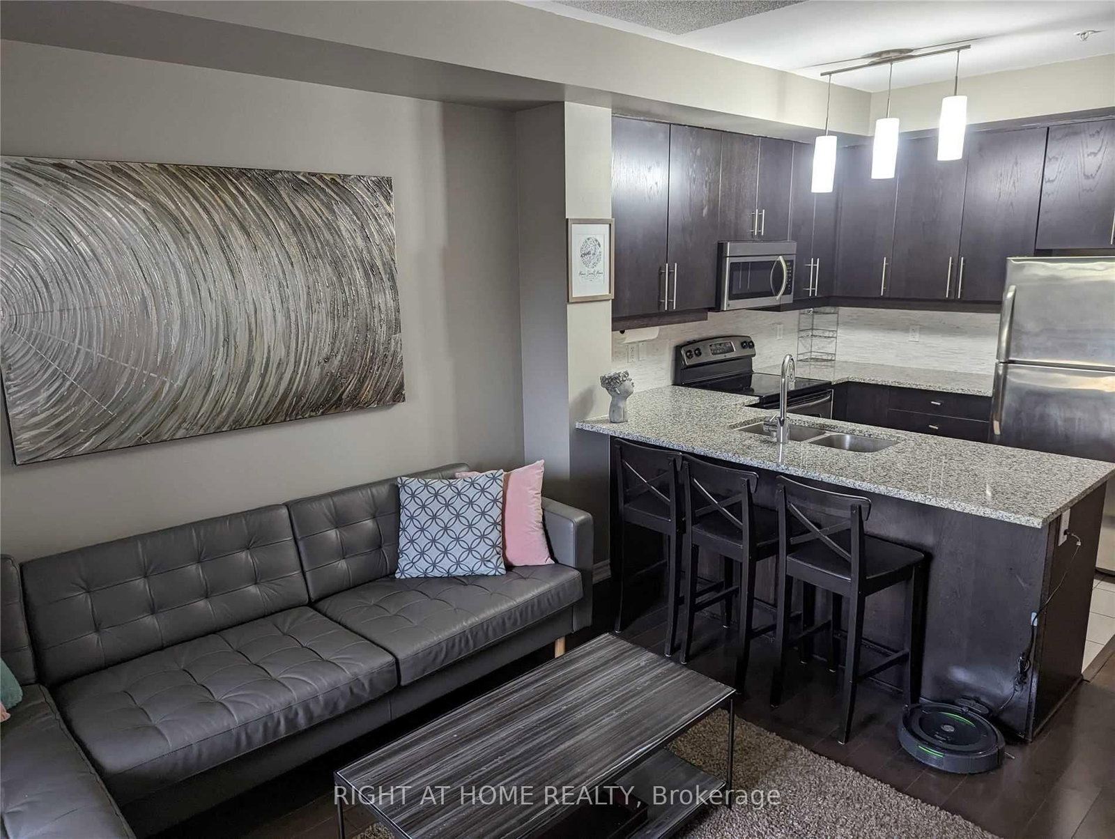 570 Lolita Gardens, Unit 302 - Photo 4