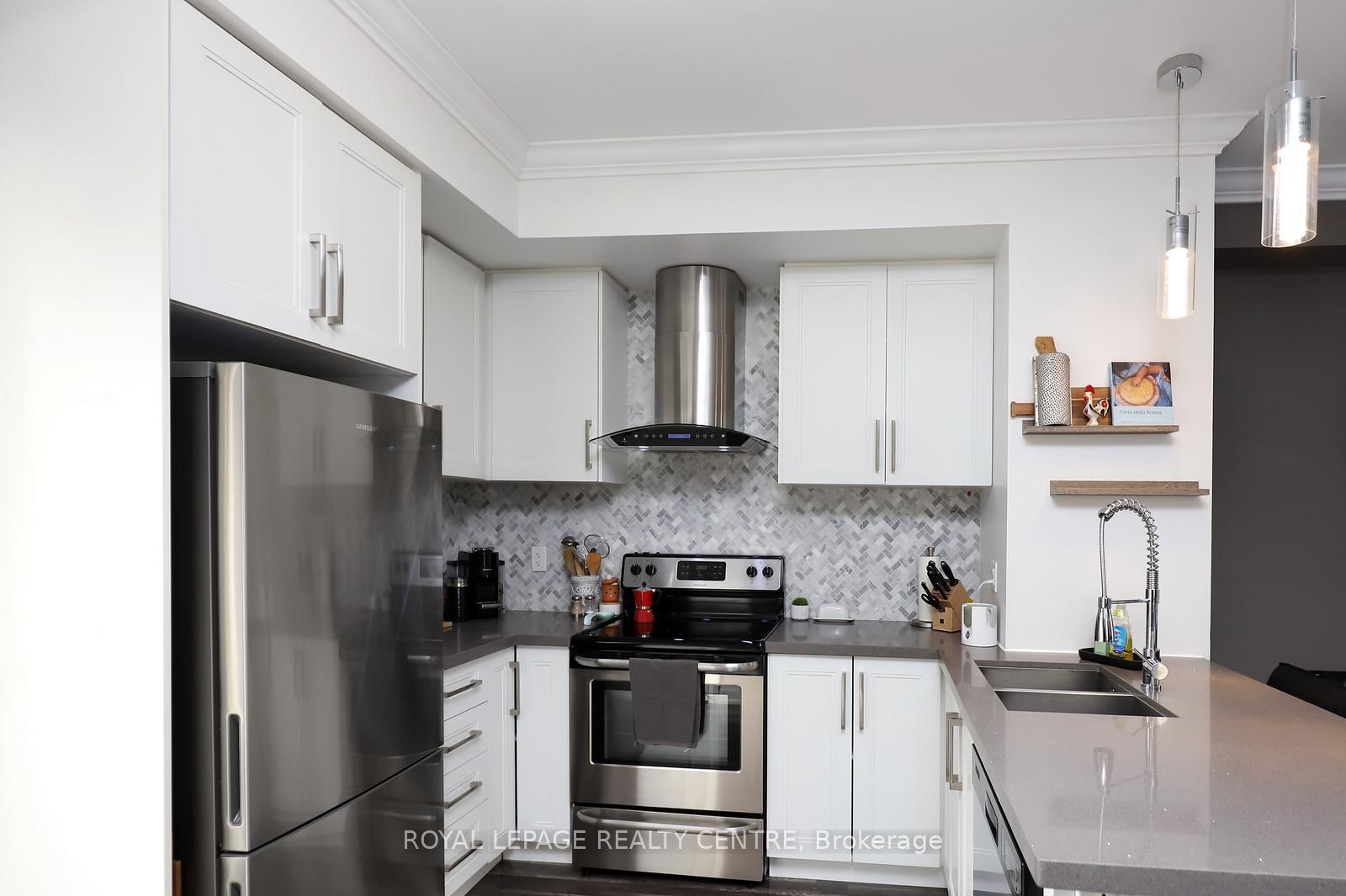 3077 Cawthra Road, Unit 10 - Photo 7