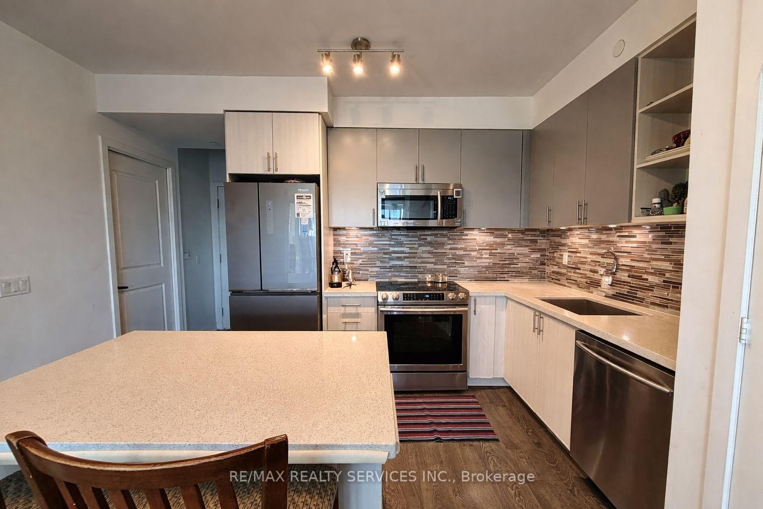 4677 Glen Erin Drive, Unit 301 - Photo 11