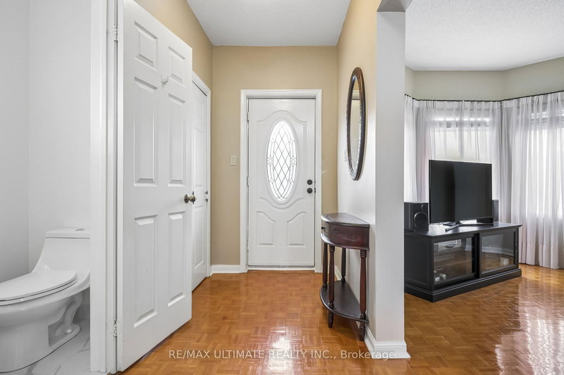 165 Sellers Ave, Toronto, M6E 3V3 | Image 3