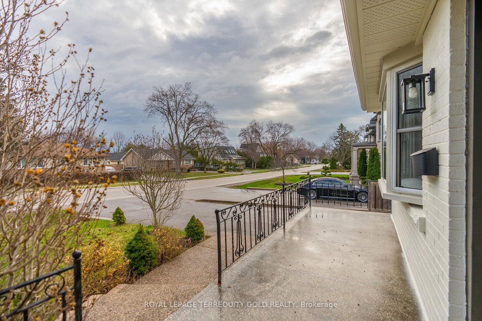 1124 Kent Avenue - Photo 29