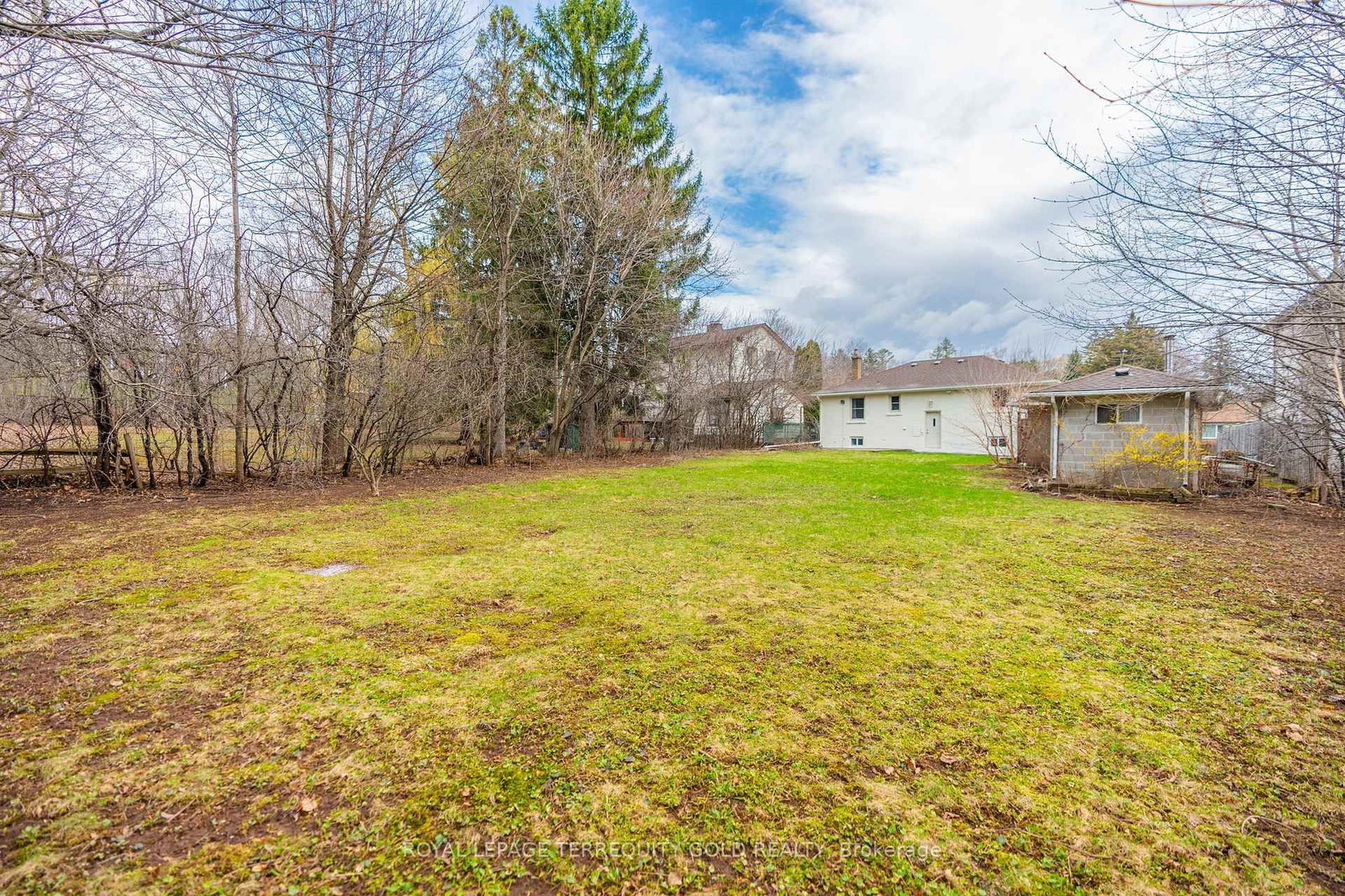 1124 Kent Avenue - Photo 33