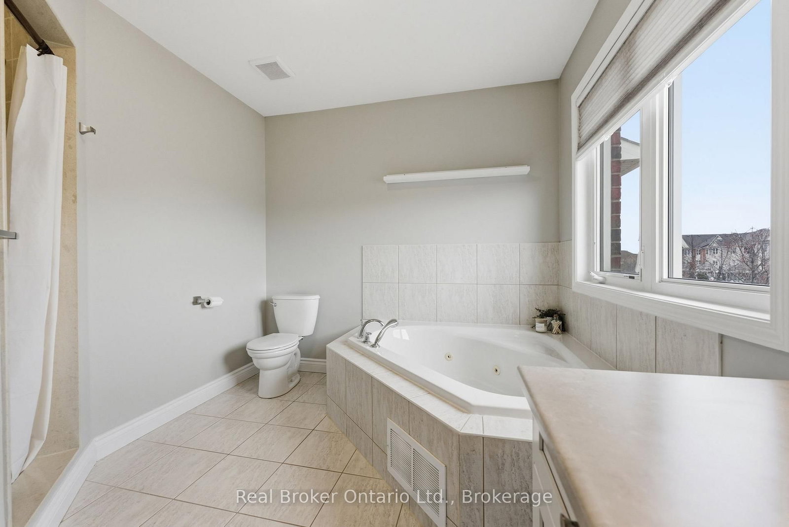 Detached House for sale at 910 Vickerman Way, Milton, Ontario, L9T 0K5 - Coates - MLS: W13005624