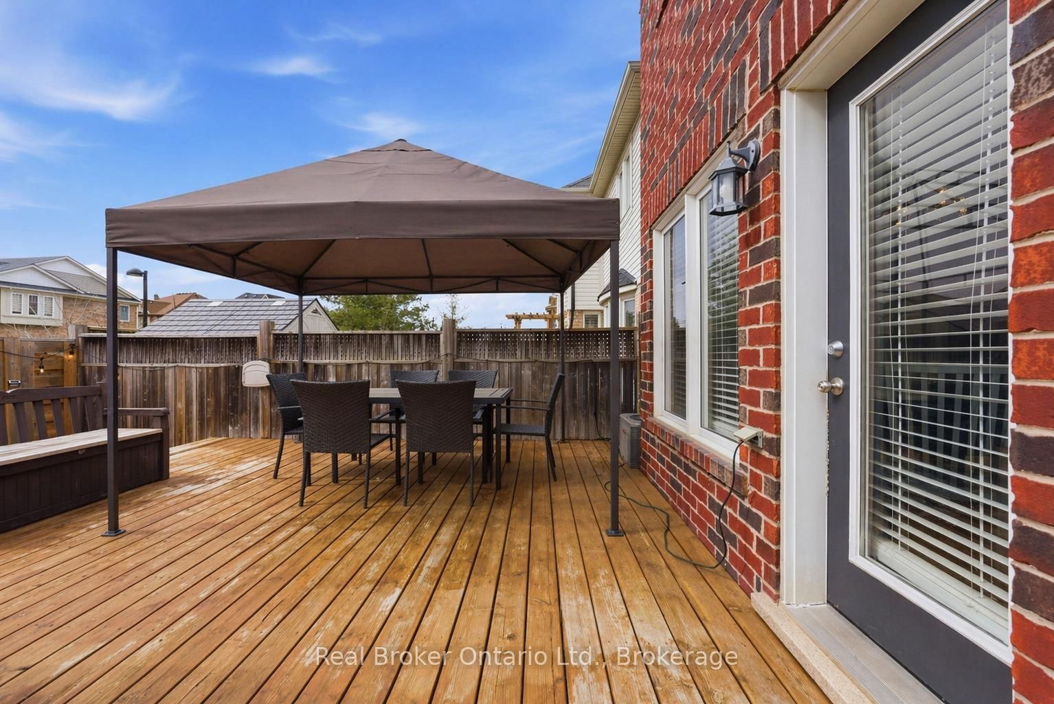 Detached House for sale at 910 Vickerman Way, Milton, Ontario, L9T 0K5 - Coates - MLS: W13005624