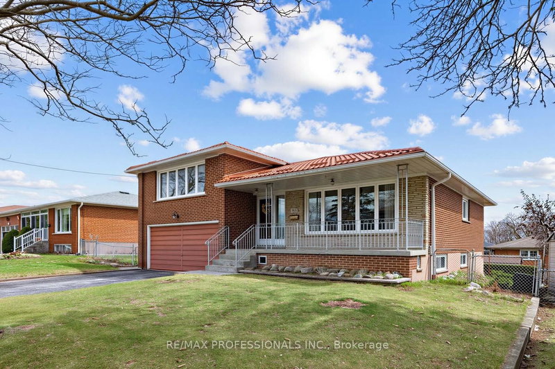 105 Rowntree Mill Rd, Toronto, M9L 1C7 | Image 2