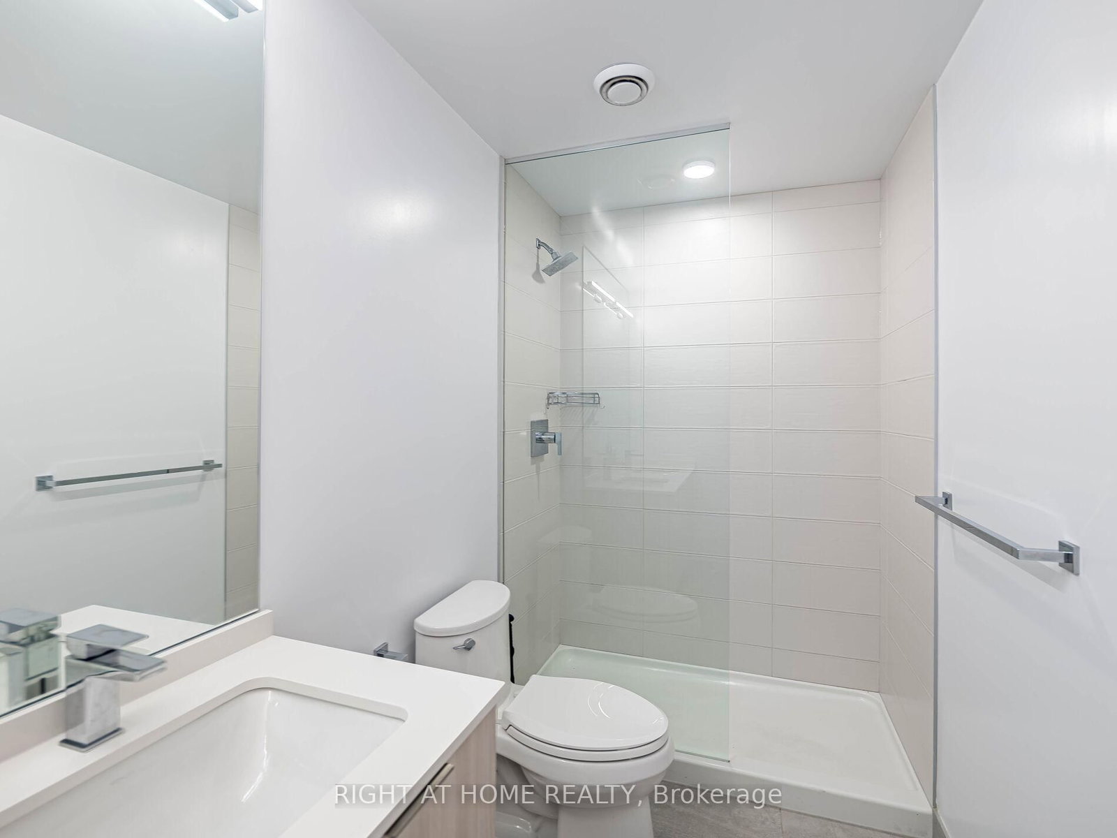4208 Dundas Street, Unit 513 - Photo 26