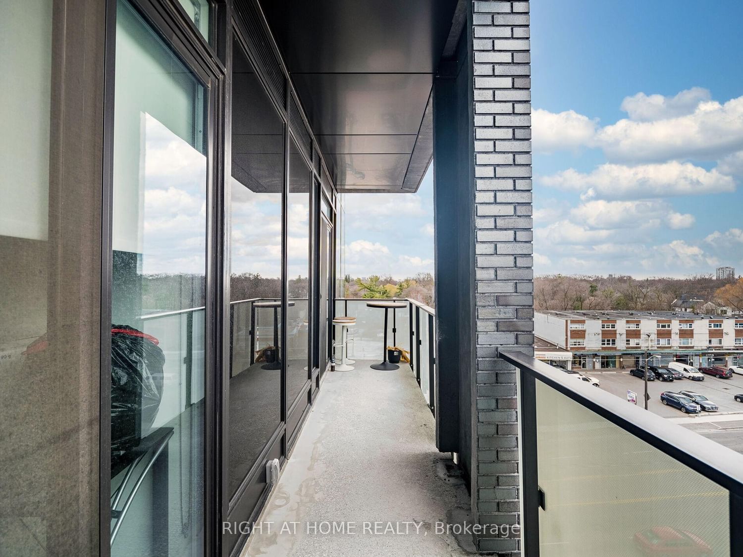 4208 Dundas Street, Unit 513 - Photo 34