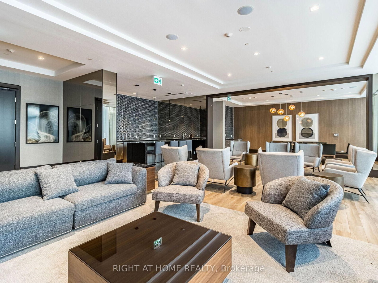 4208 Dundas Street, Unit 513 - Photo 44