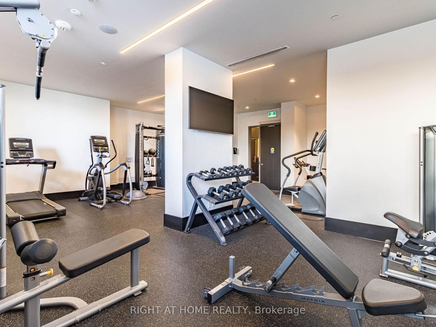 4208 Dundas Street, Unit 513 - Photo 47