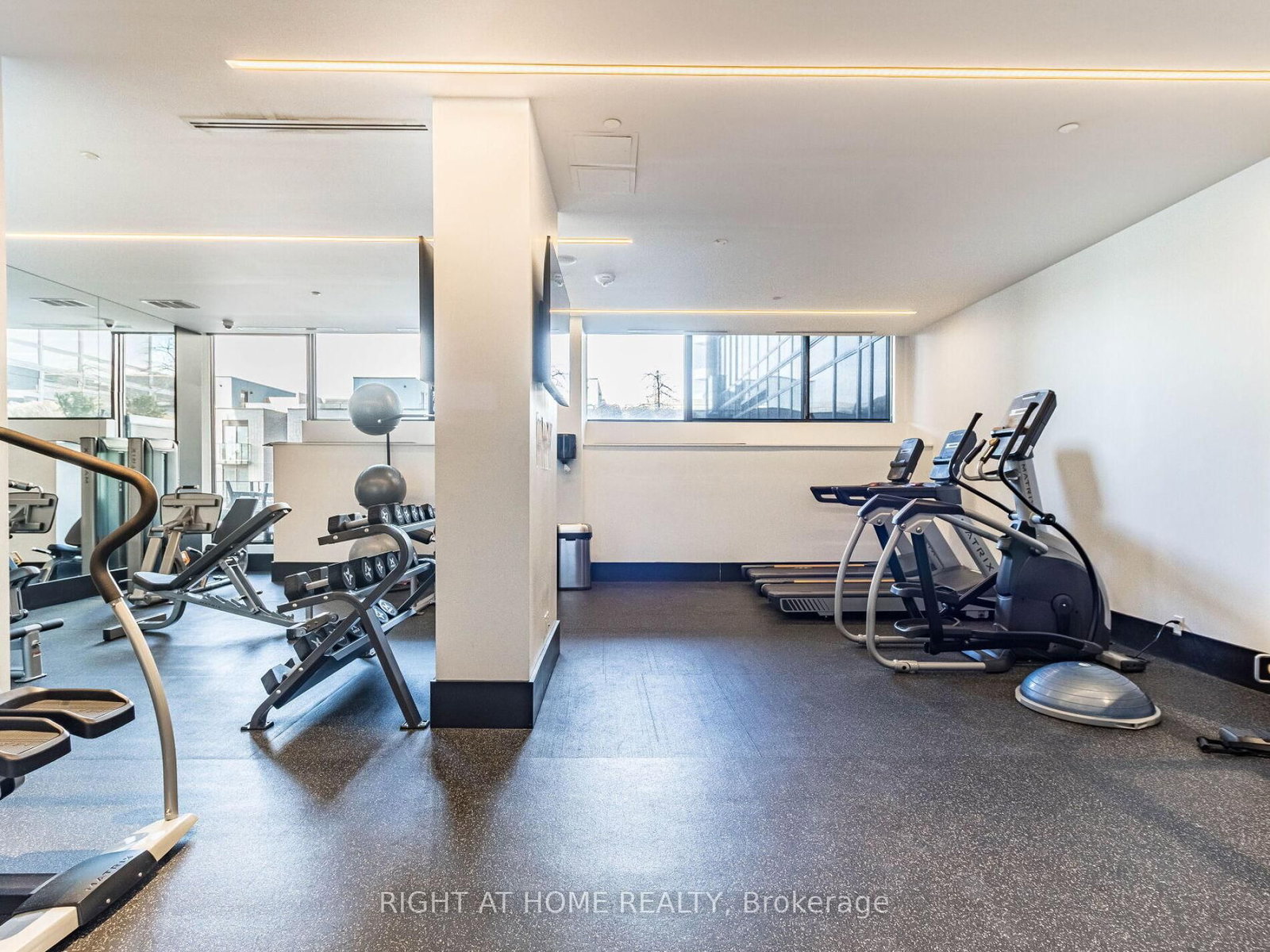 4208 Dundas Street, Unit 513 - Photo 49