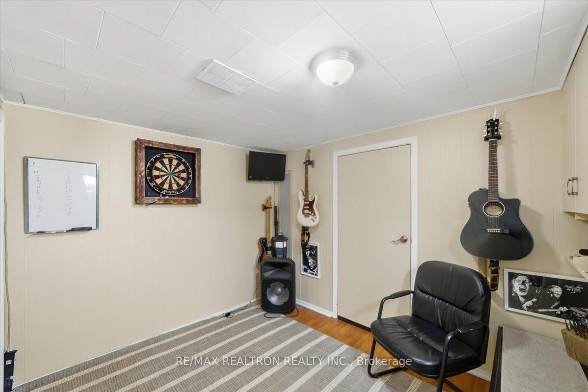 Listing Image 34