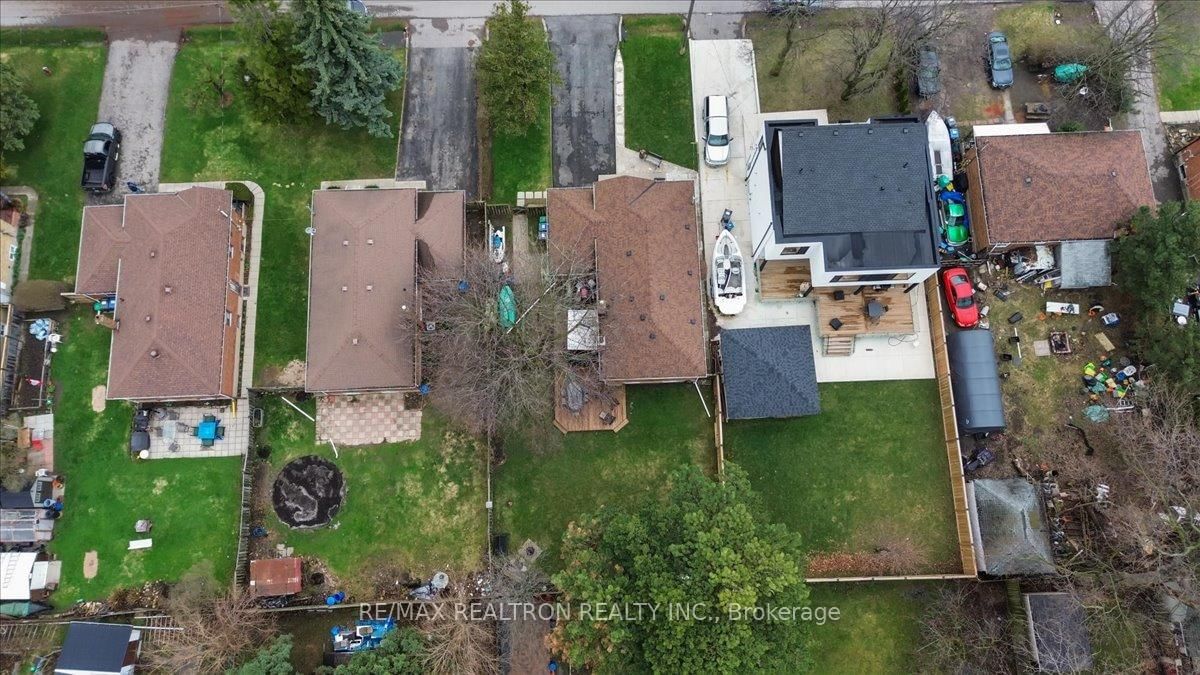 Listing Image 42