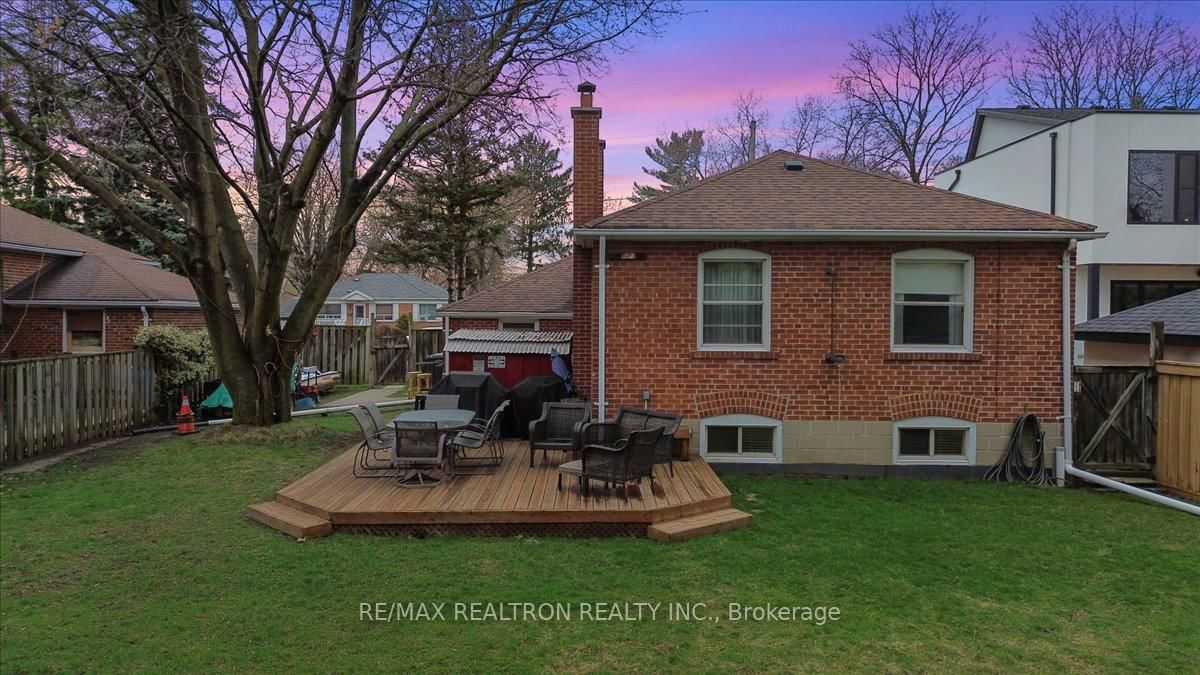 Listing Image 44