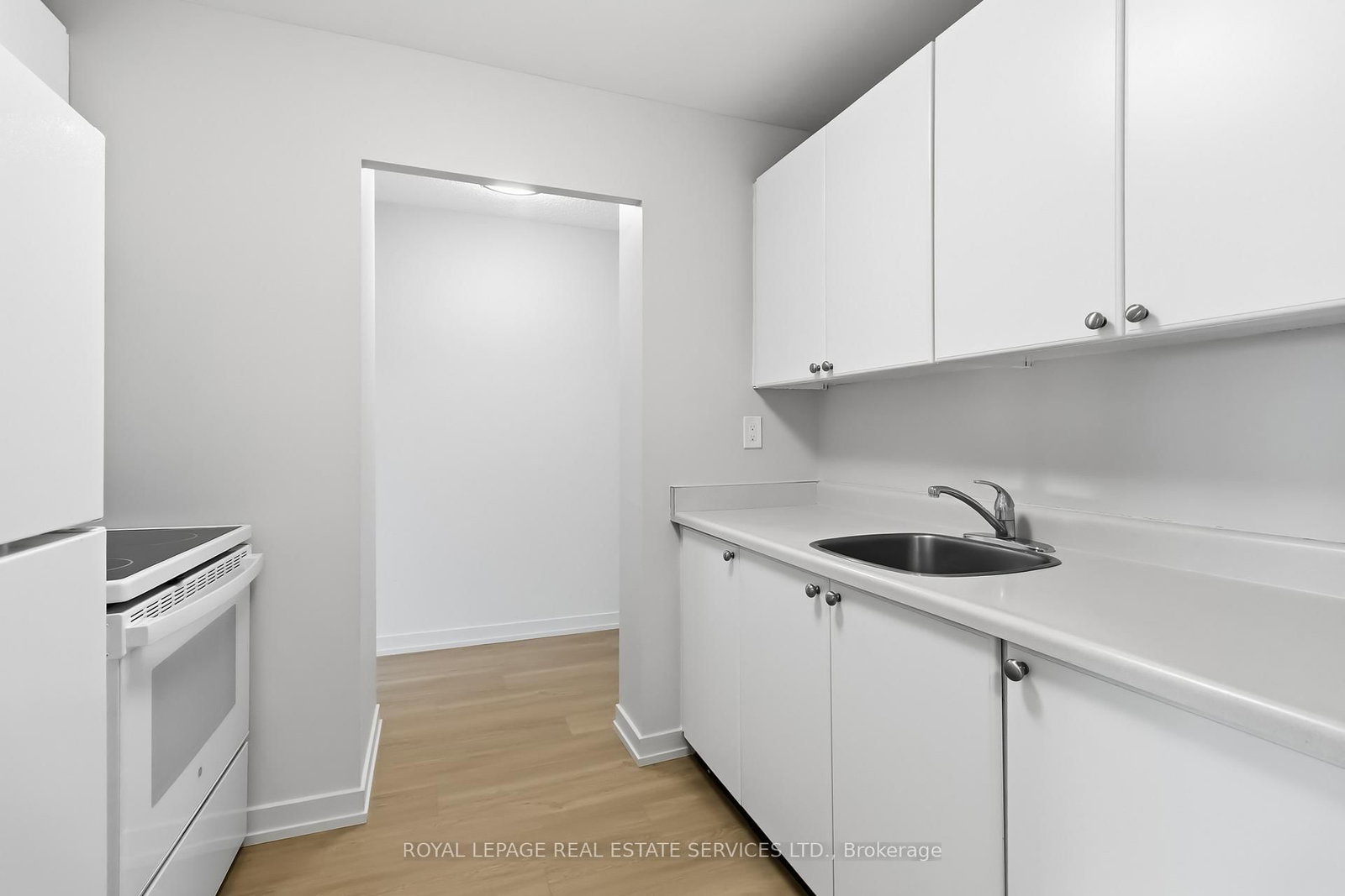 82 Millside Drive, Unit 1008 - Photo 8