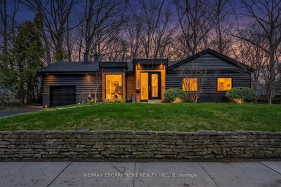 327 Goodram Dr | Burlington | Image
