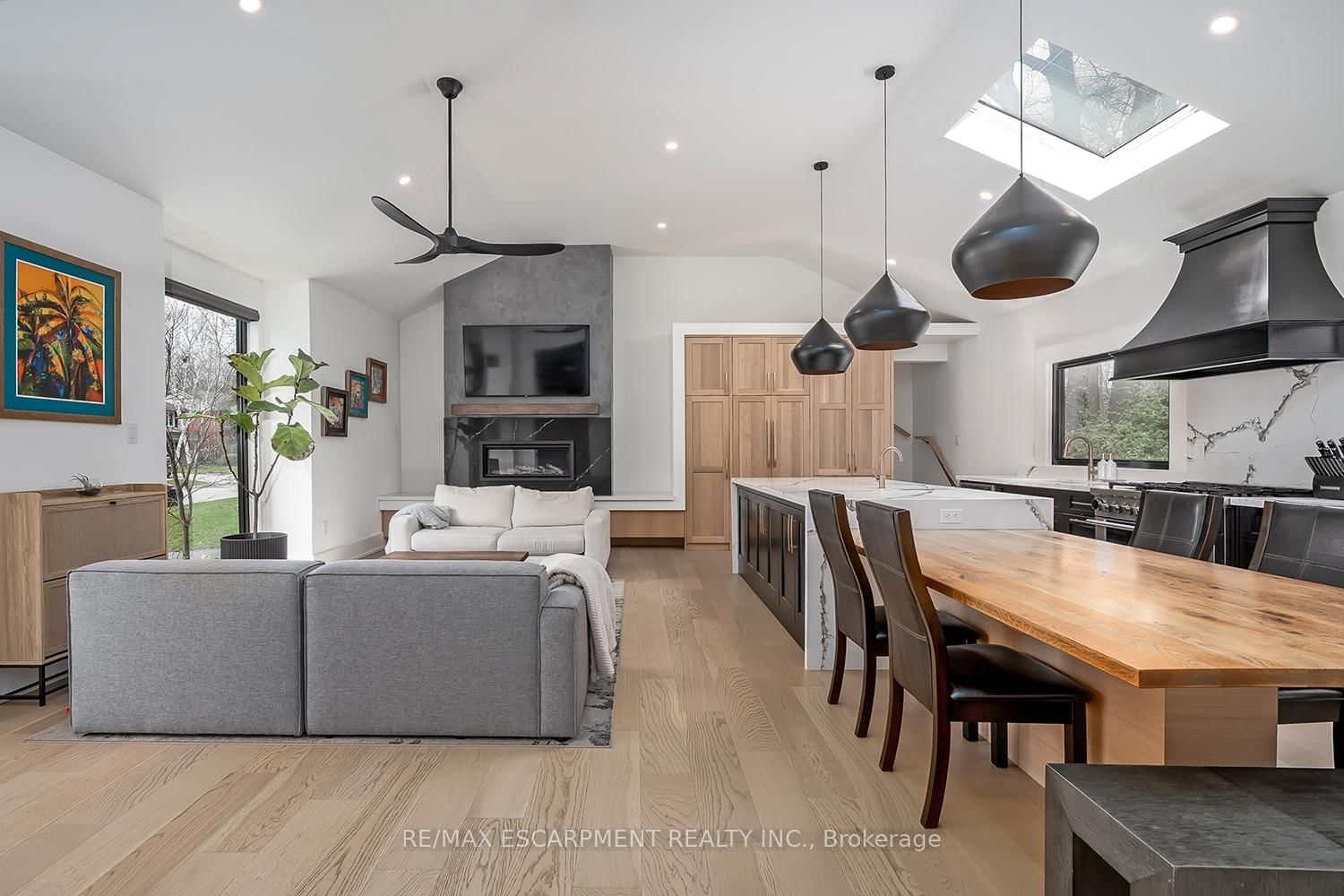 327 Goodram Drive - Photo 11