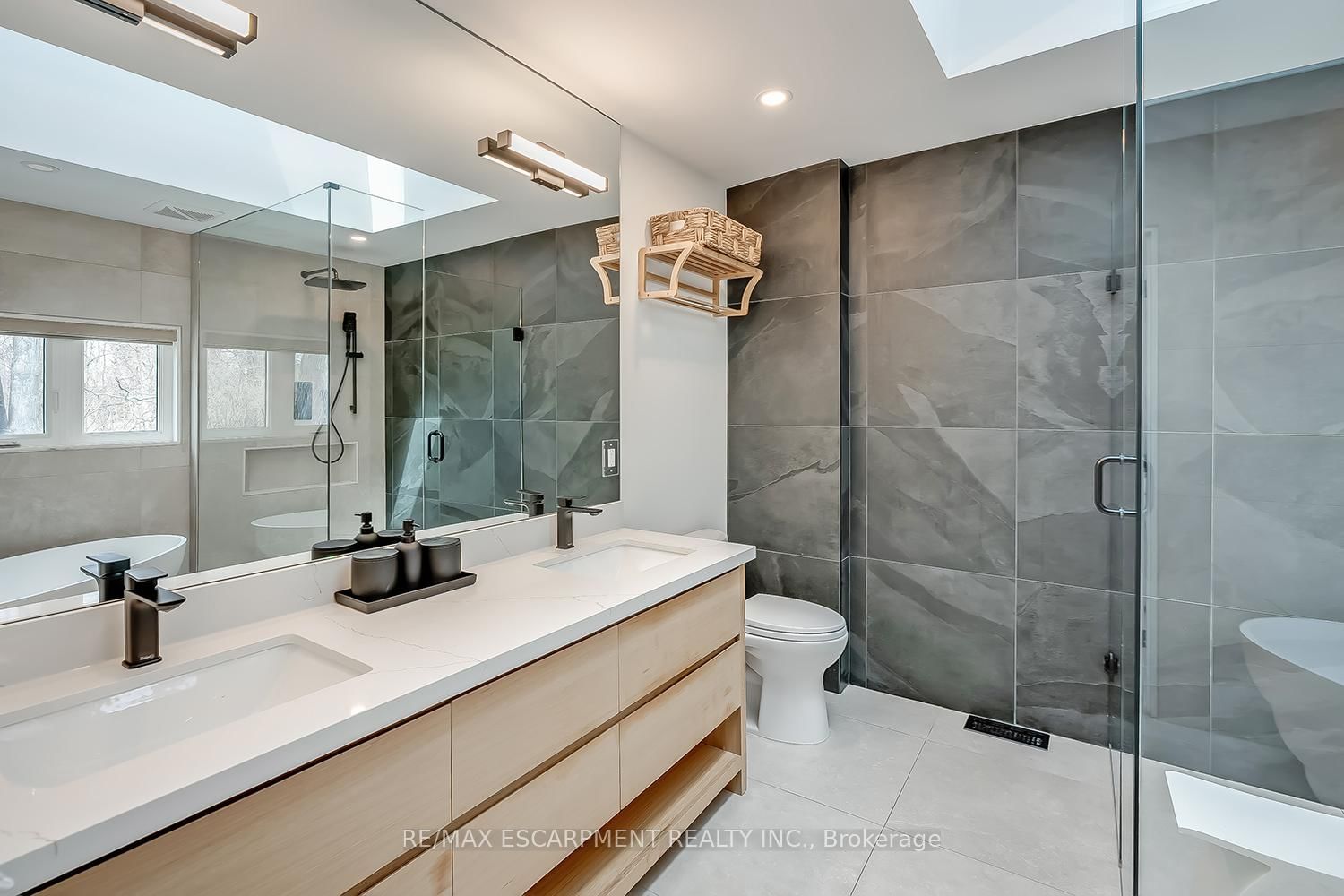 327 Goodram Drive - Photo 22