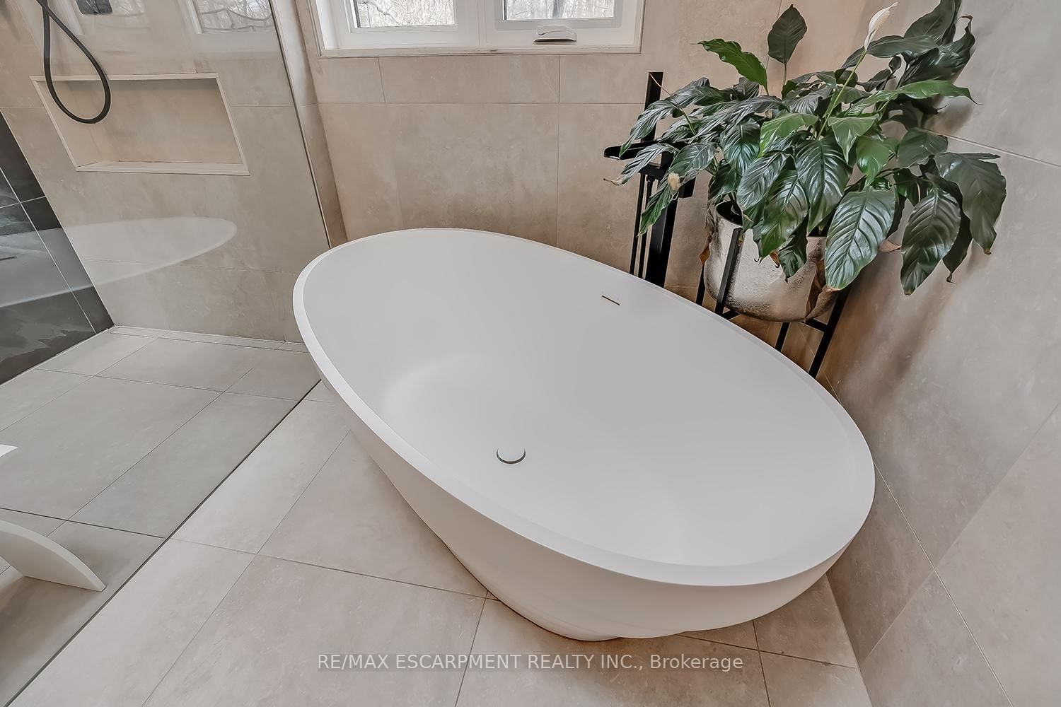 327 Goodram Drive - Photo 24