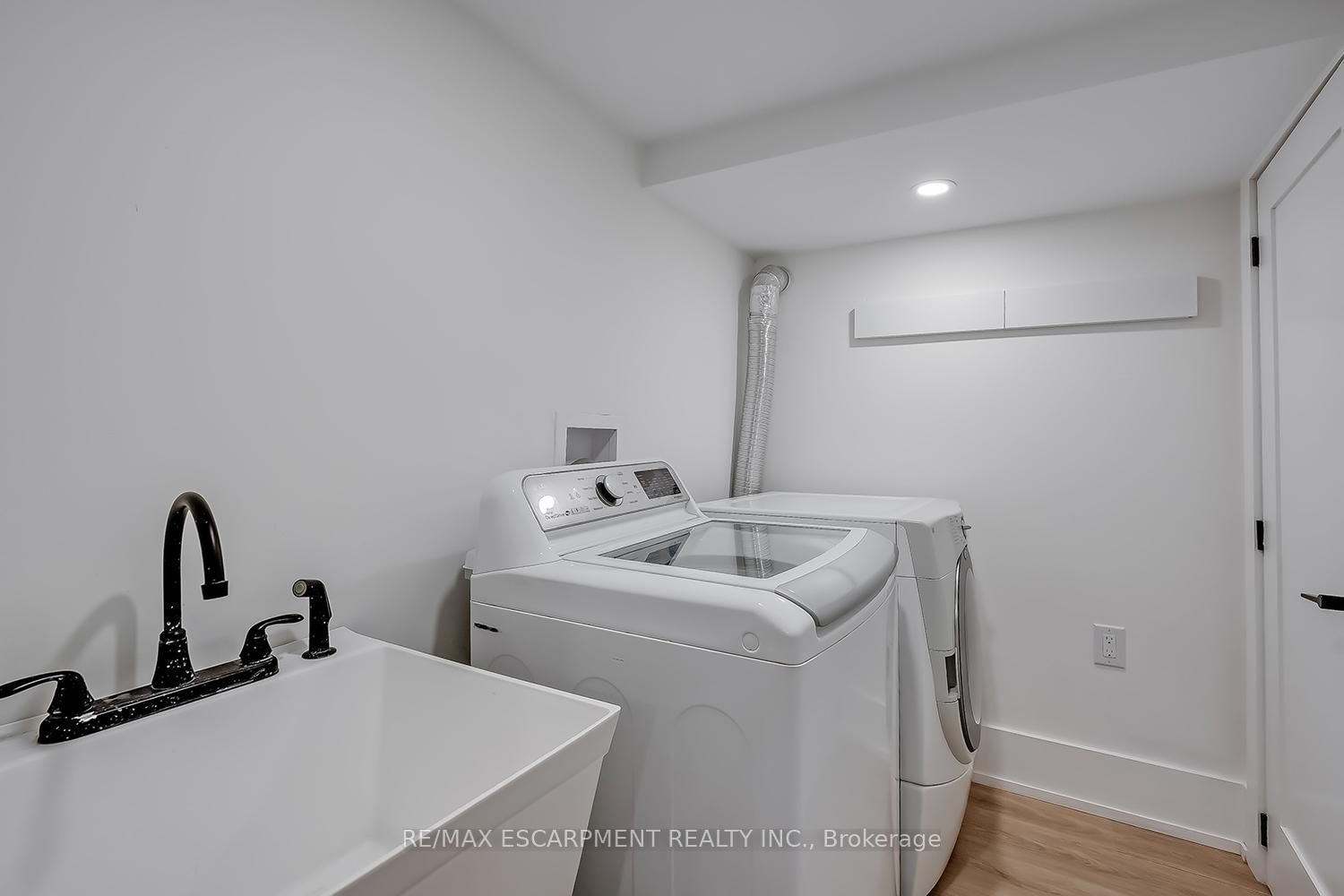 327 Goodram Drive - Photo 37