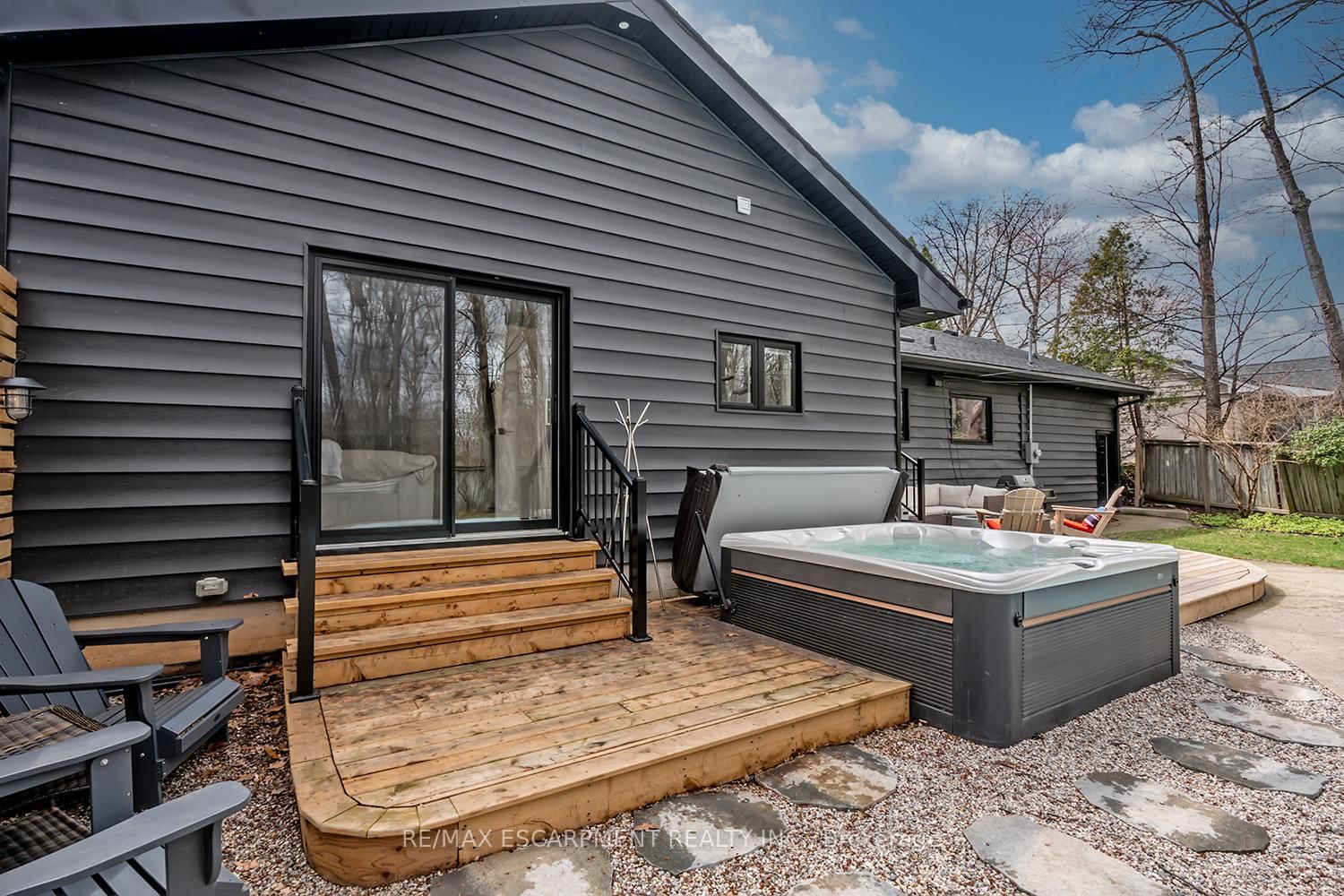 327 Goodram Drive - Photo 43