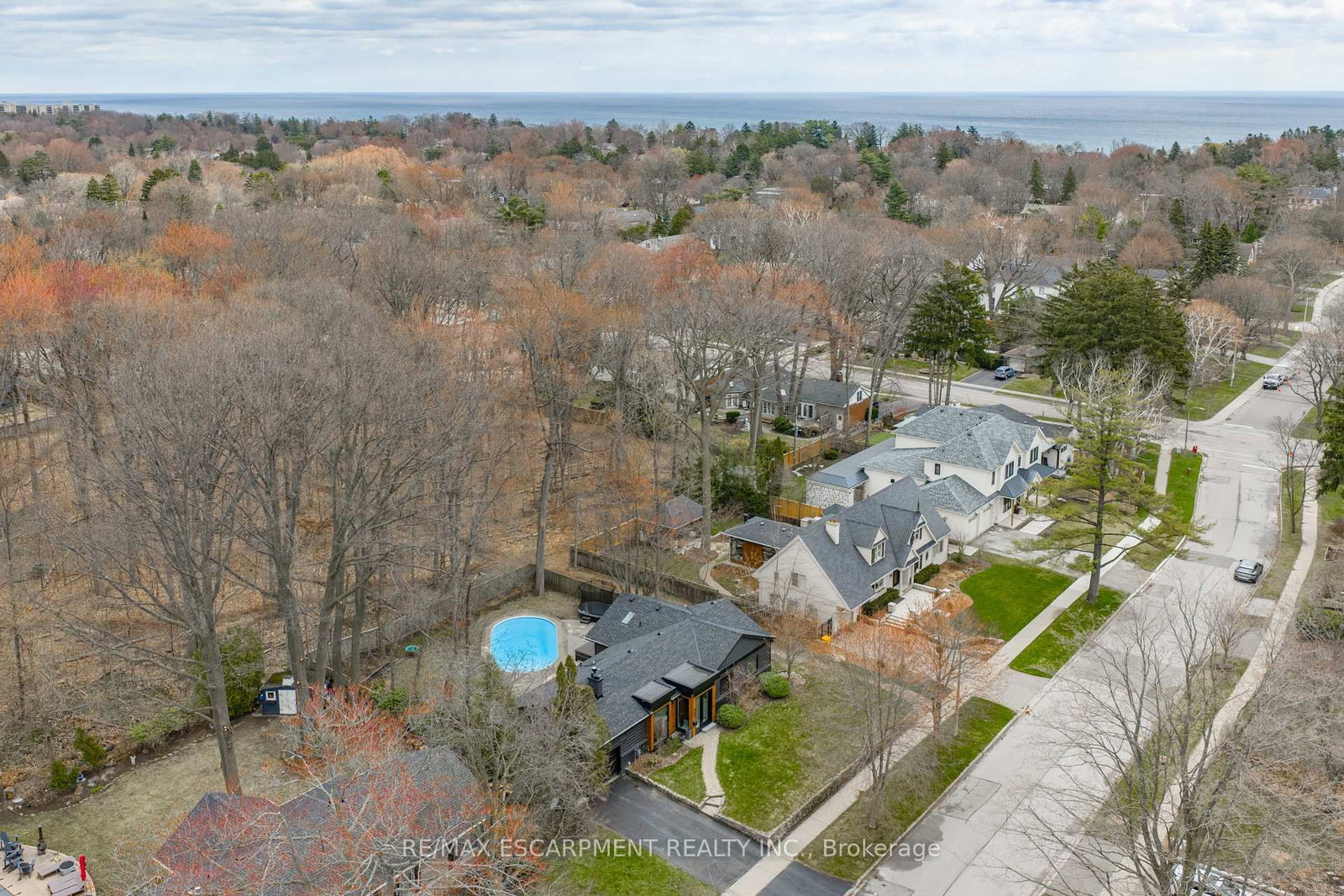 327 Goodram Drive - Photo 50