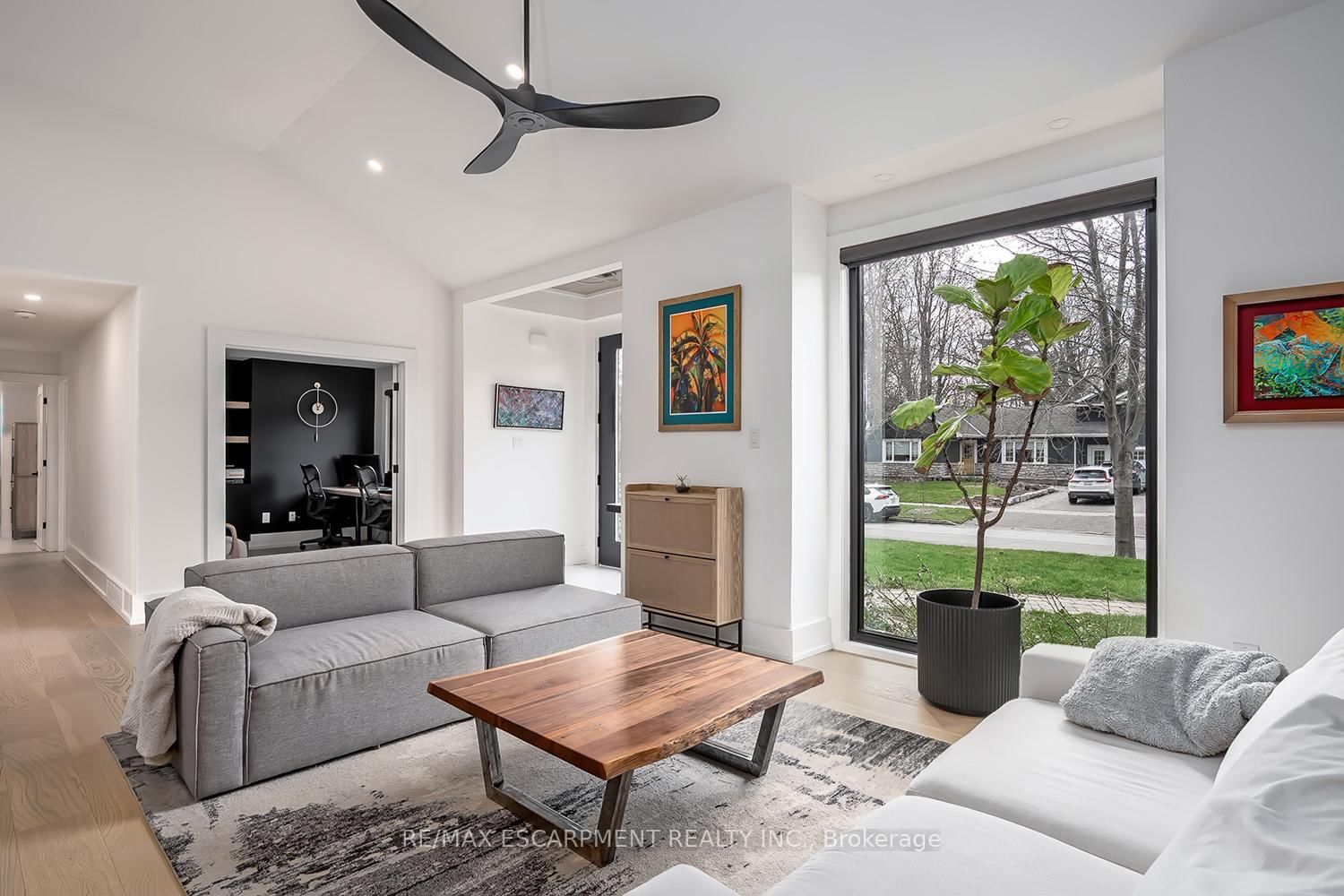 327 Goodram Drive - Photo 9