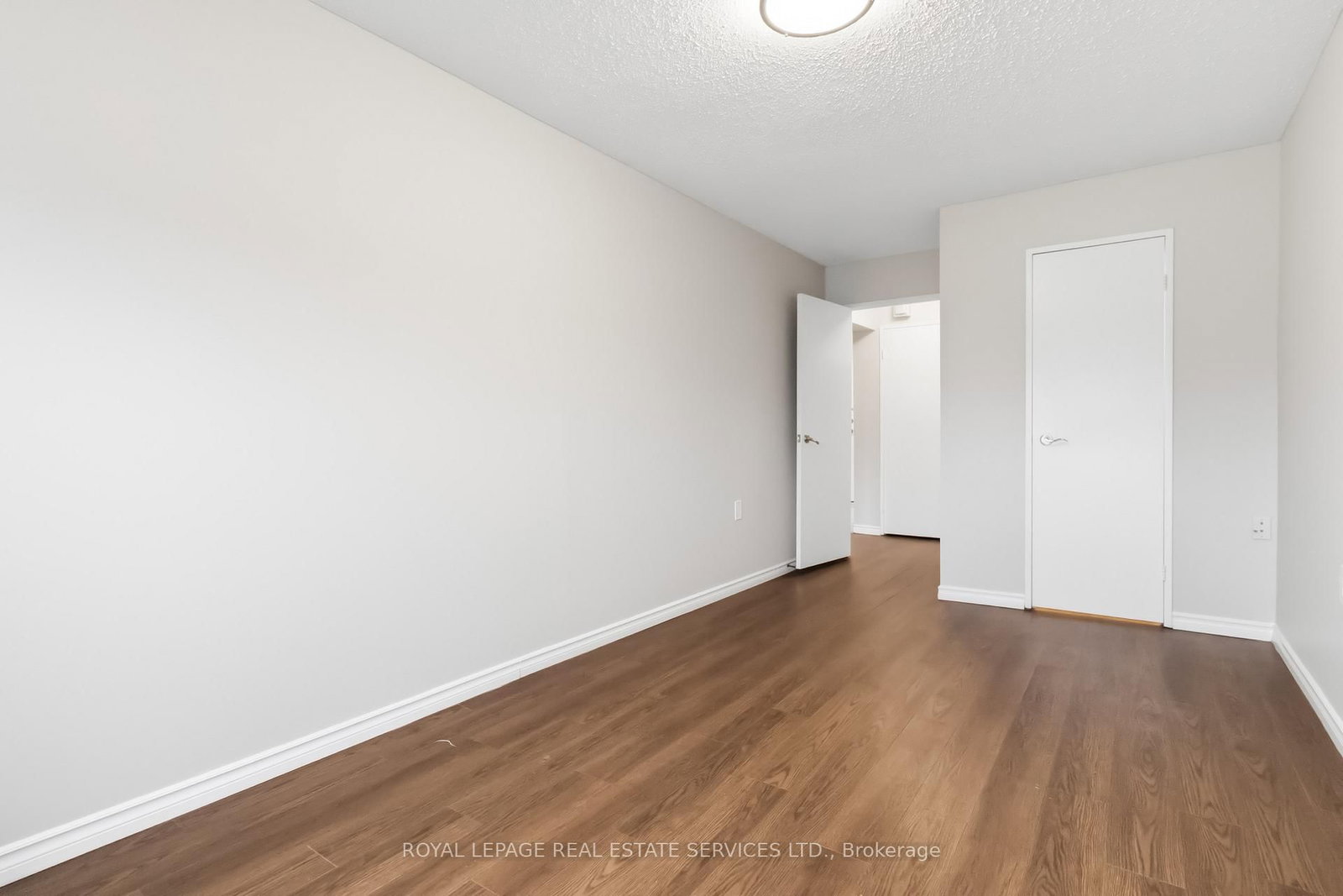 82 Millside Drive, Unit 406 - Photo 12