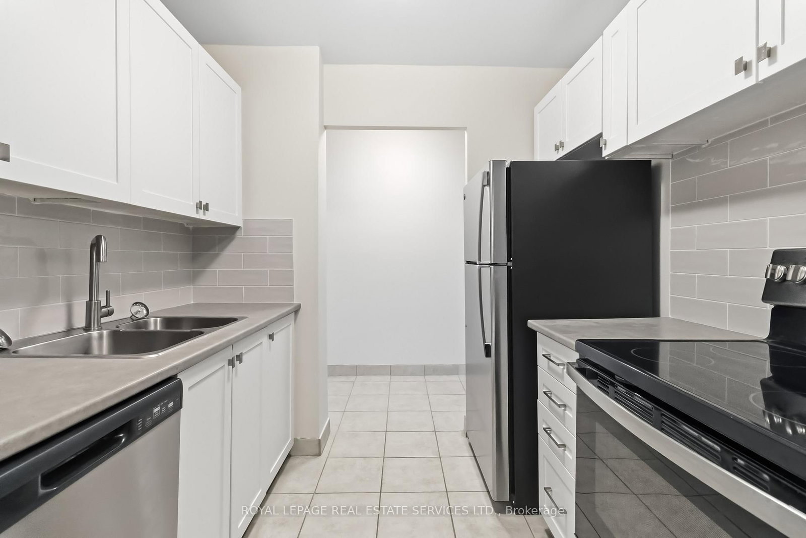 82 Millside Drive, Unit 406 - Photo 7