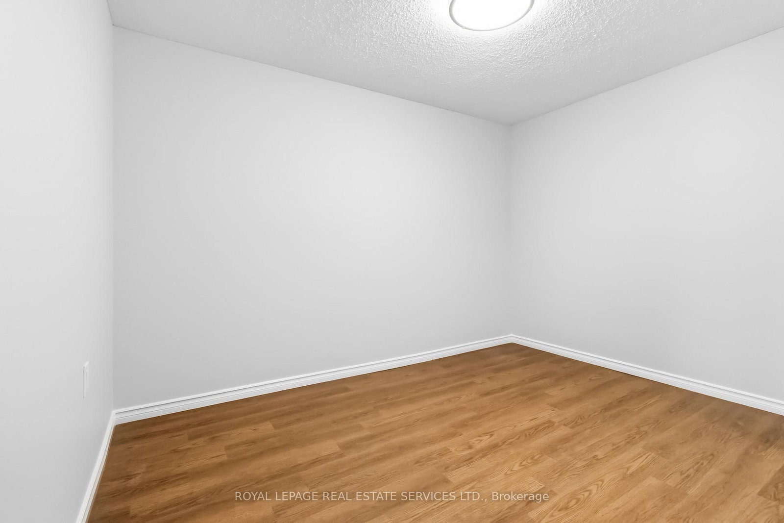 82 Millside Drive, Unit 406 - Photo 9