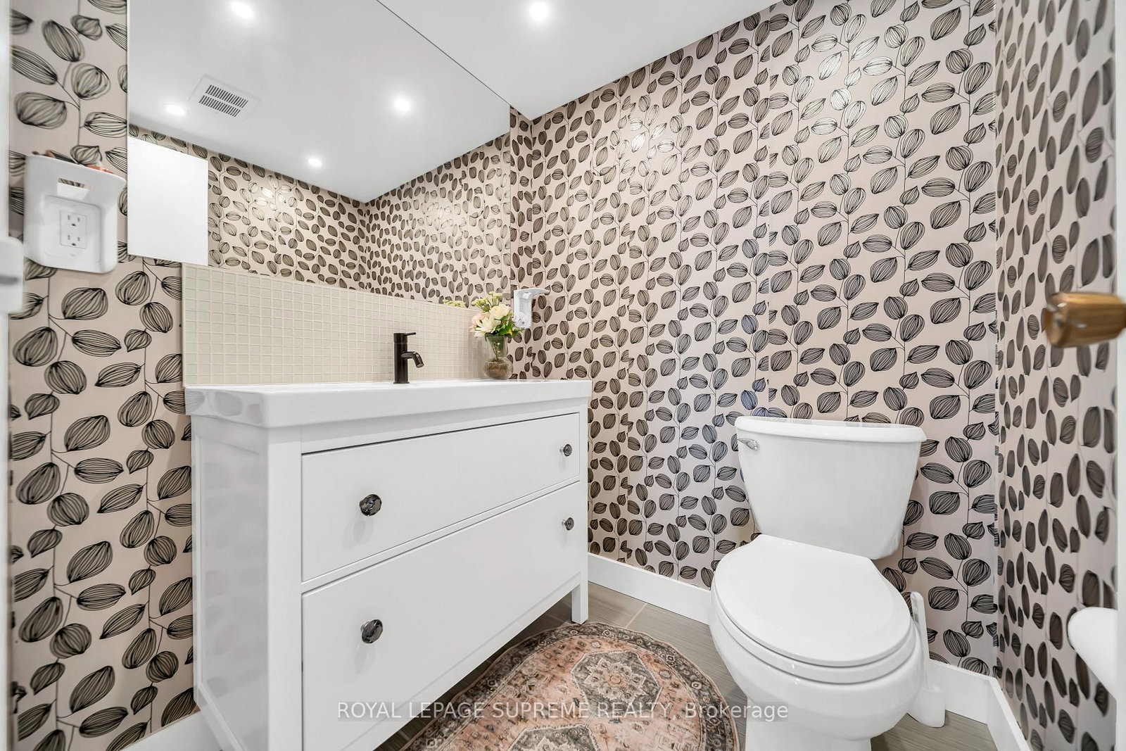 75 Emmett Avenue, Unit 910 - Photo 21