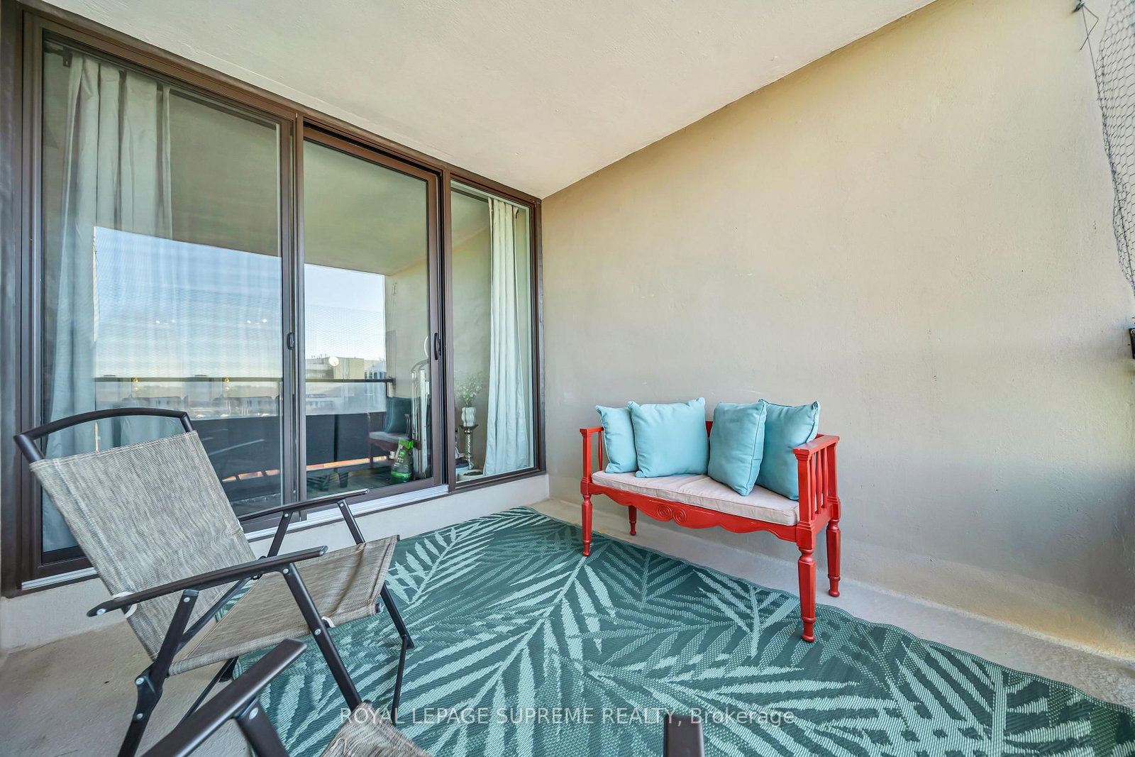 75 Emmett Avenue, Unit 910 - Photo 23