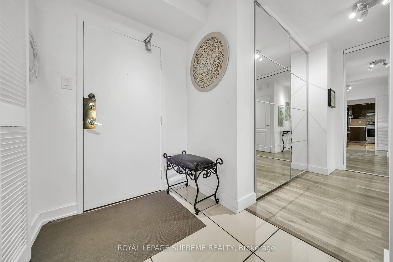 75 Emmett Avenue, Unit 910 - Photo 24