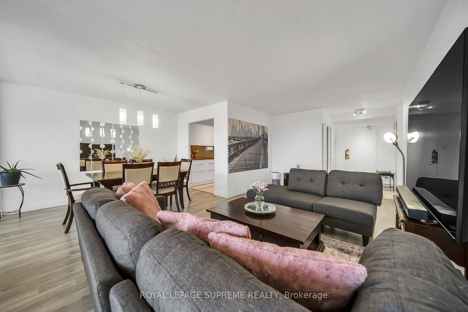 75 Emmett Avenue, Unit 910 - Photo 29