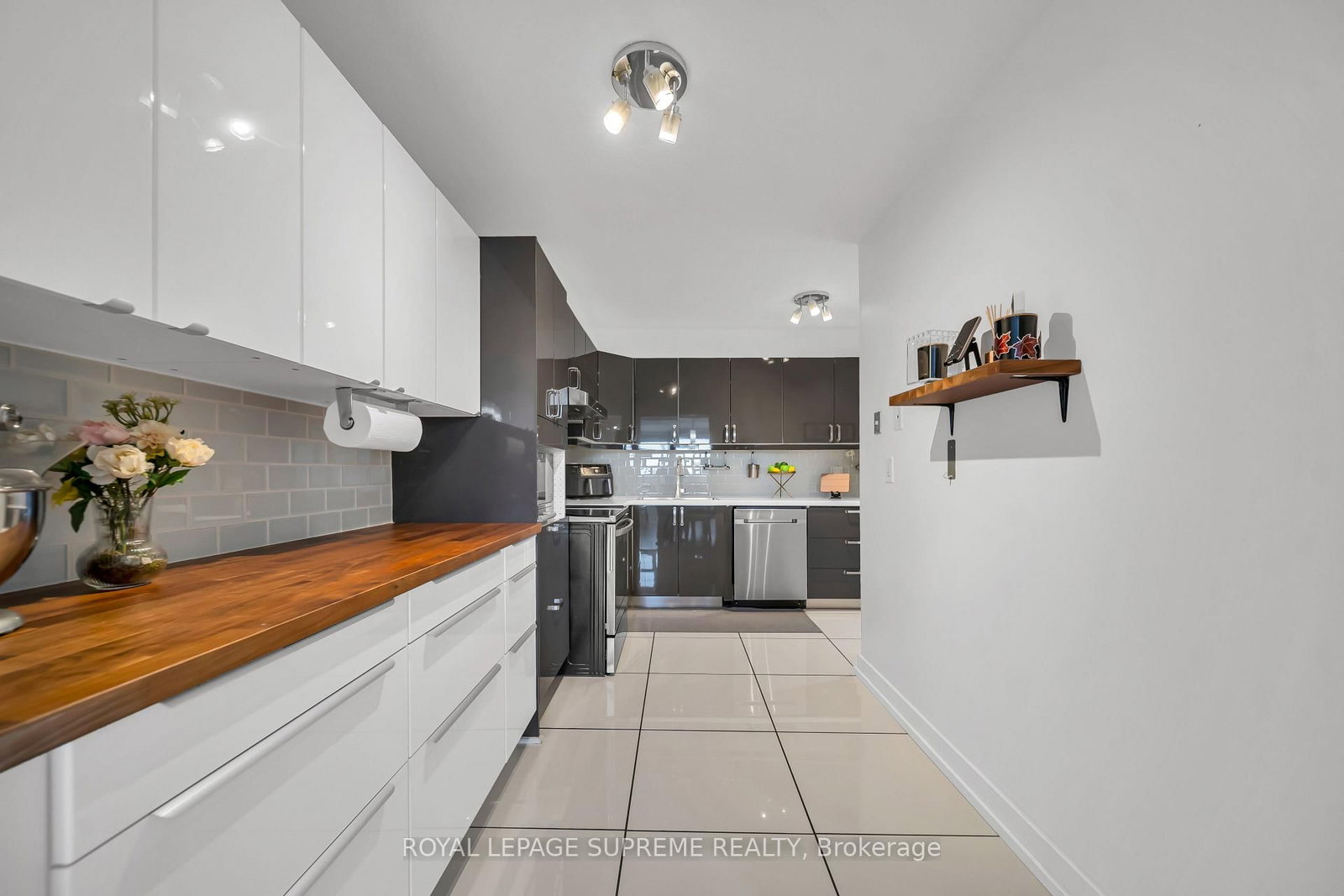 75 Emmett Avenue, Unit 910 - Photo 35