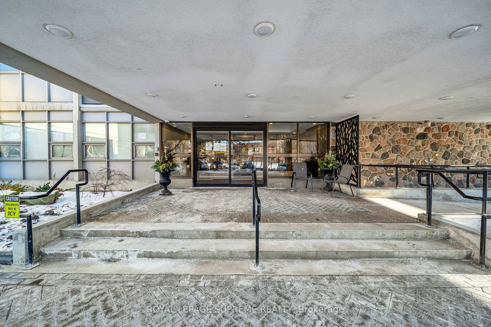 75 Emmett Avenue, Unit 910 - Photo 7