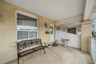 53 Gilbert Avenue, Toronto, Ontario image-0-2