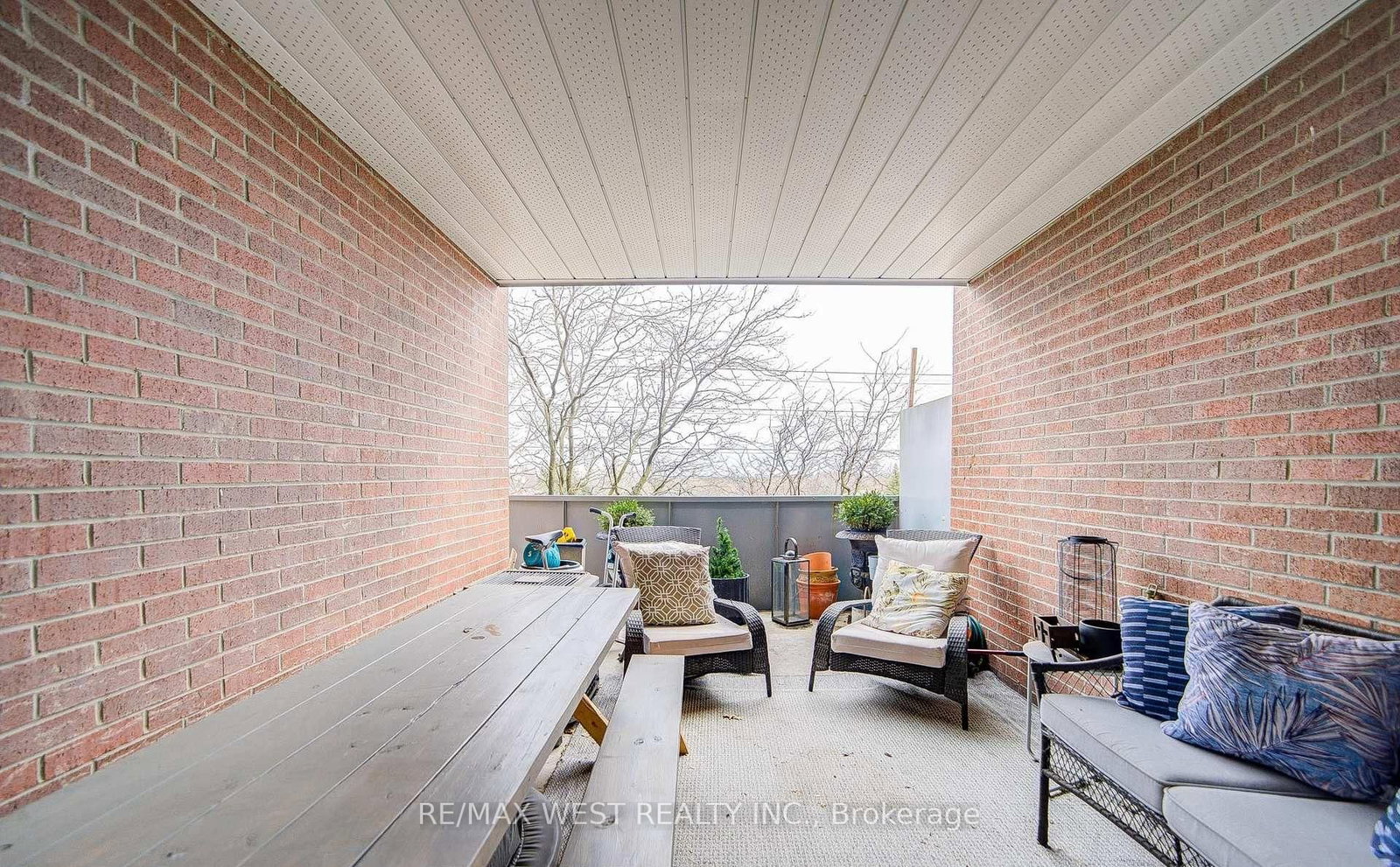 3025 The Credit Woodlands Drive, Unit 320 - Photo 34