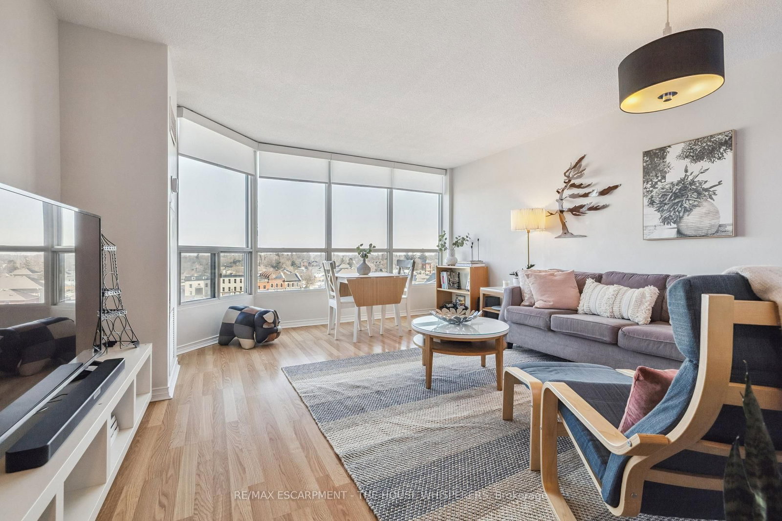 Condo for sale at 701-100 Millside Drive, Milton, Ontario, L9T 5E2 - Old Milton - MLS: W13005814