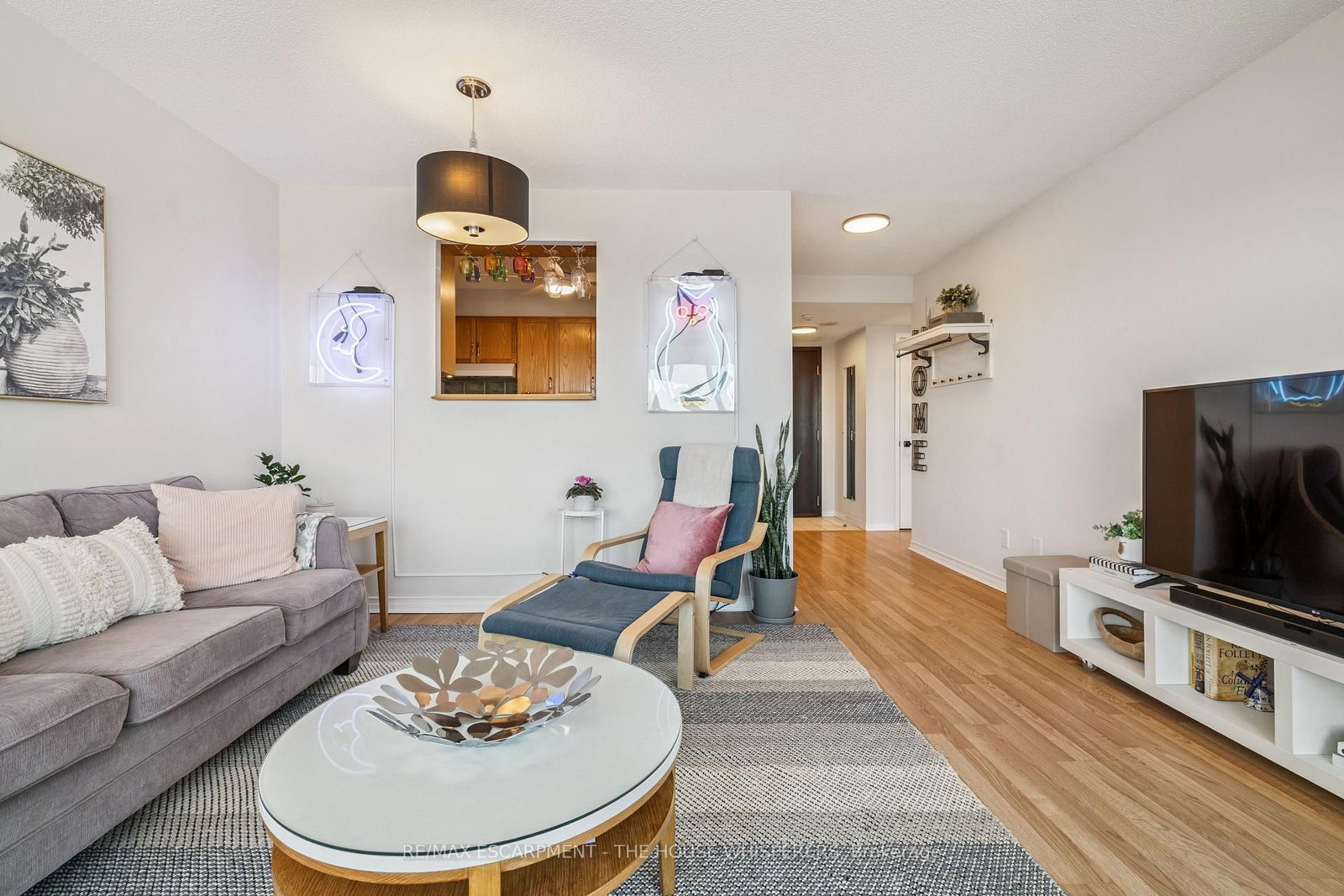 Condo for sale at 701-100 Millside Drive, Milton, Ontario, L9T 5E2 - Old Milton - MLS: W13005814