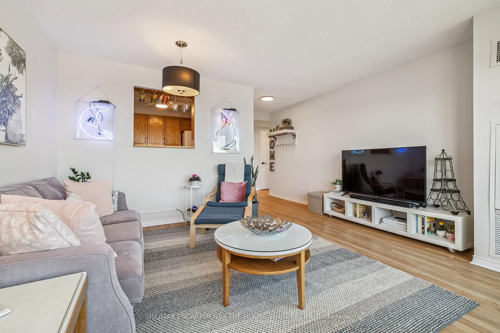 Condo for sale at 701-100 Millside Drive, Milton, Ontario, L9T 5E2 - Old Milton - MLS: W13005814